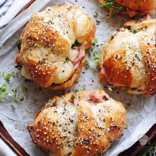 Ham & Cheese Croissant